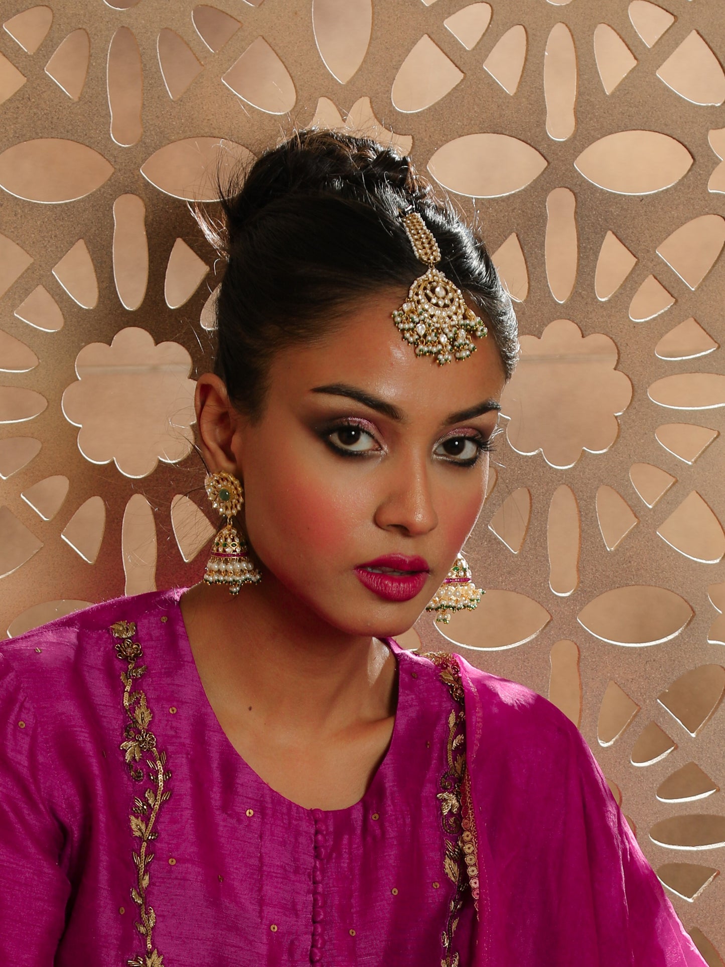 18kt Gold Plated Vellore Polki Maangteeka with Fresh Water Pearls and Green Beads set in 92.5 Silver