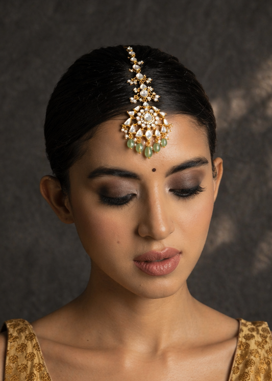 Hemal Maang Tikka