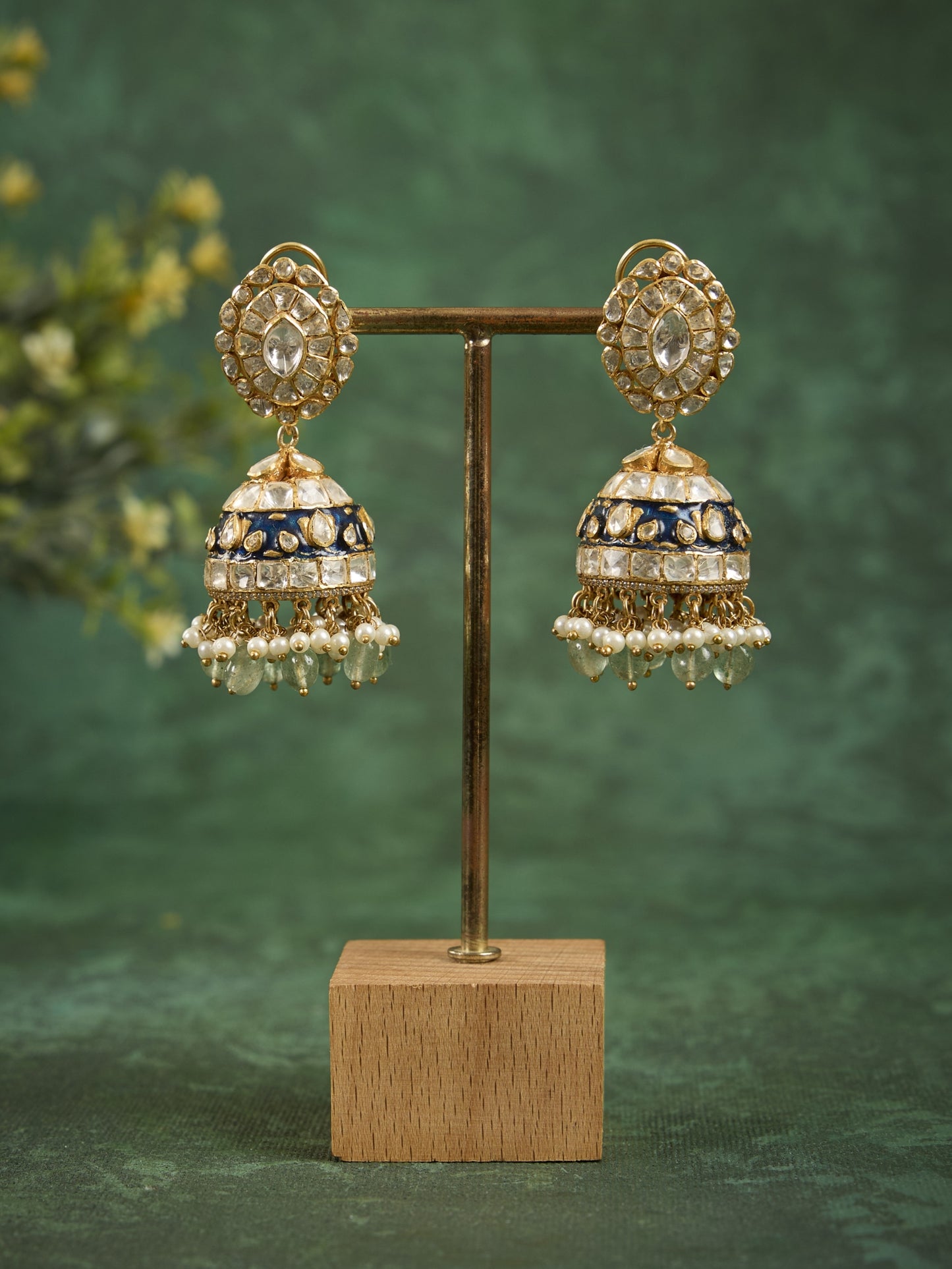 Urmi Jhumki