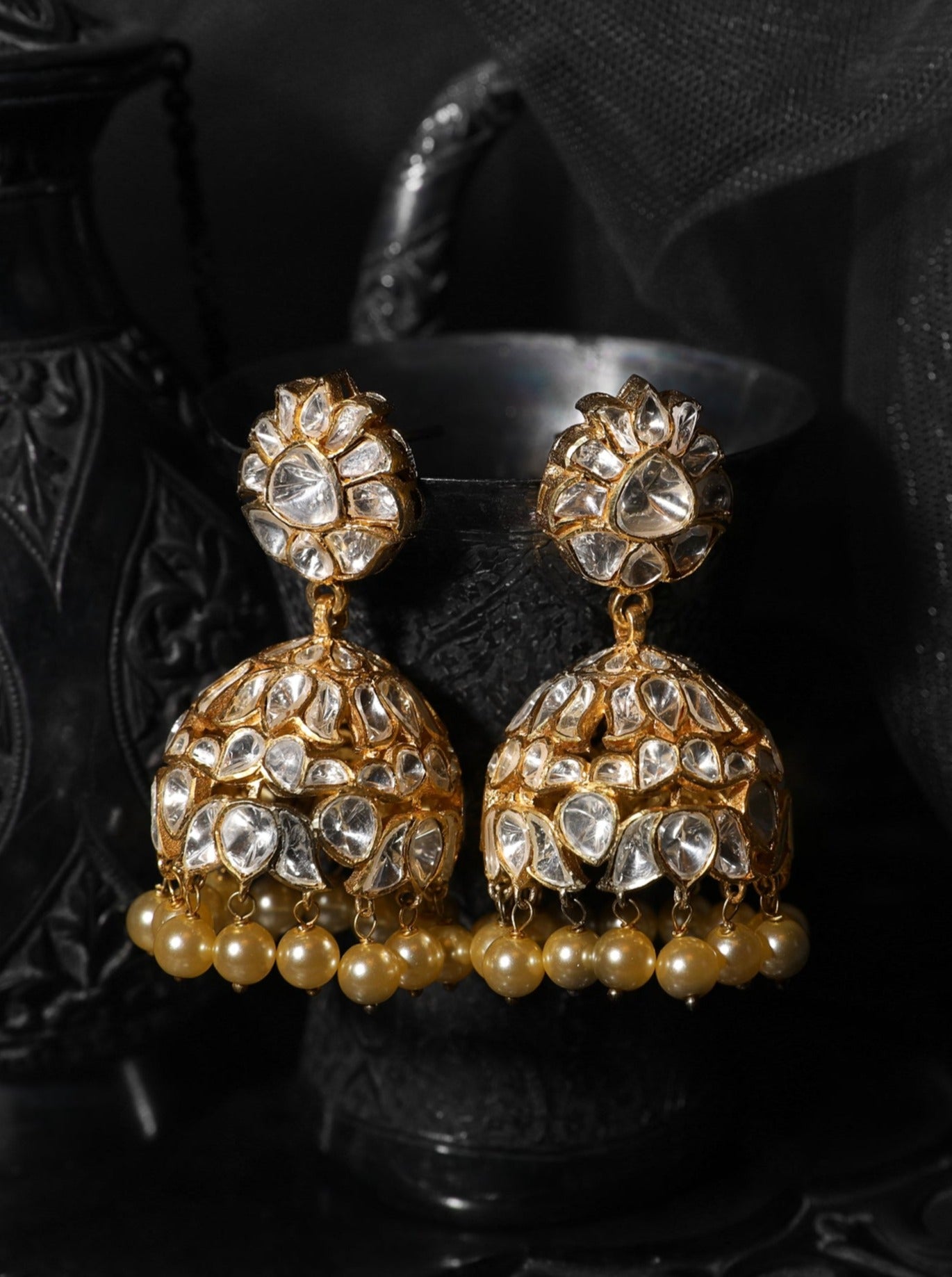 kaari jhumkis