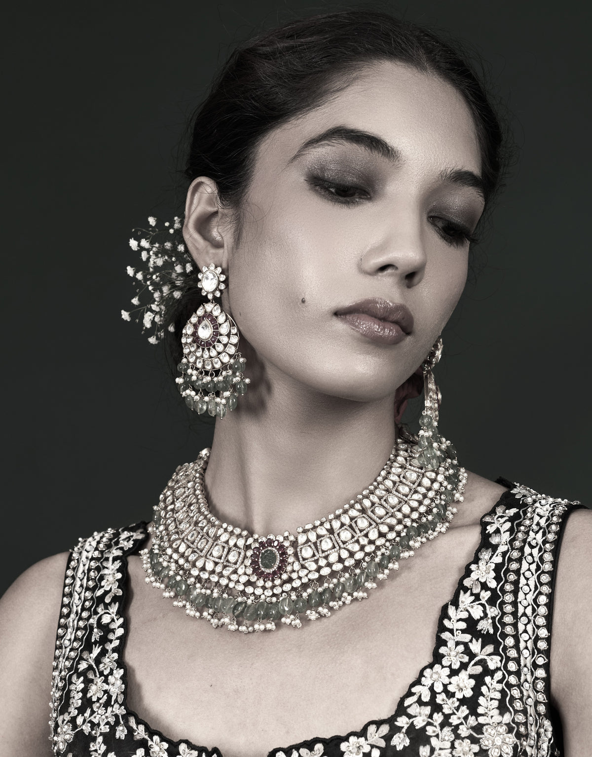 Akansha Necklace Set