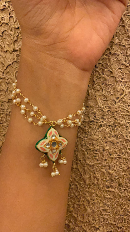 Grey Star Bracelet Lumbi