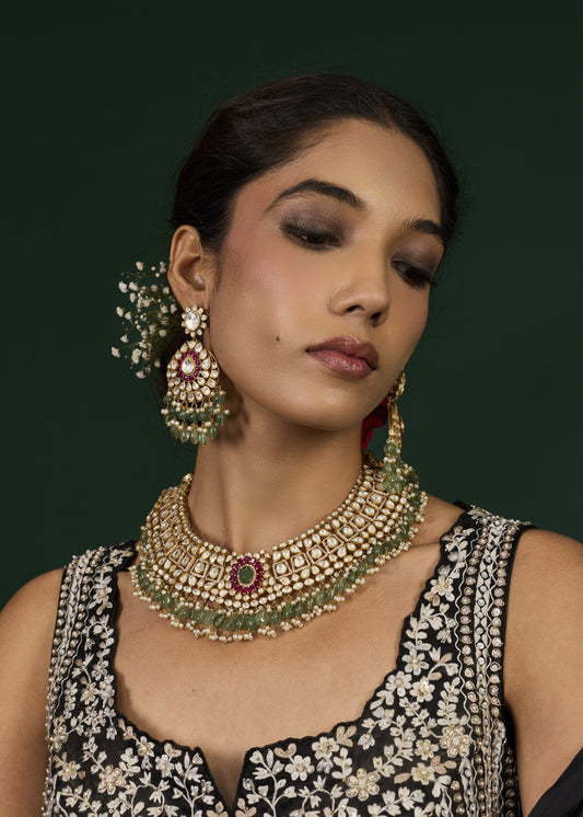 Akansha Necklace Set