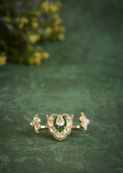 Alia Ring